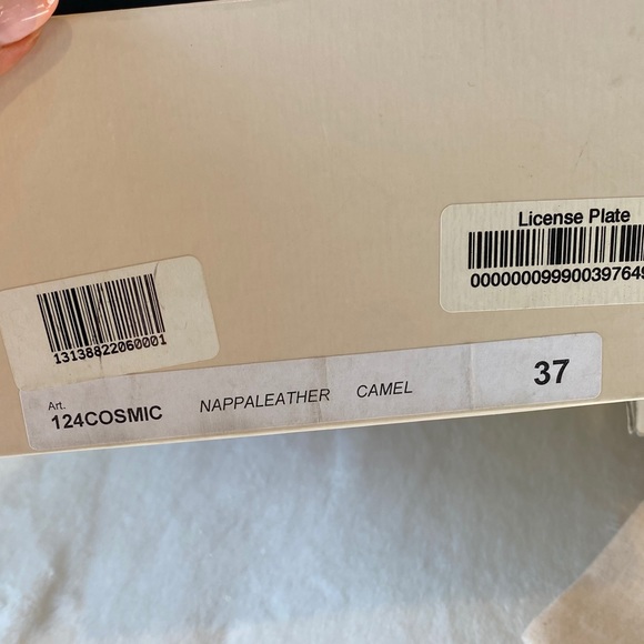 Jimmy Choo brown/camel pumps - Picture 10 of 10